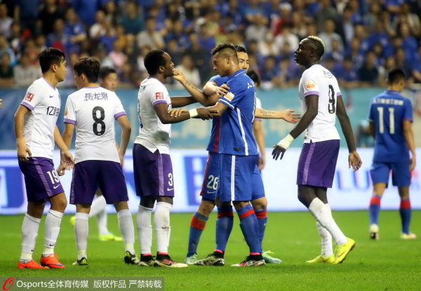  慕尼黑德比战火药味十足险冲突  